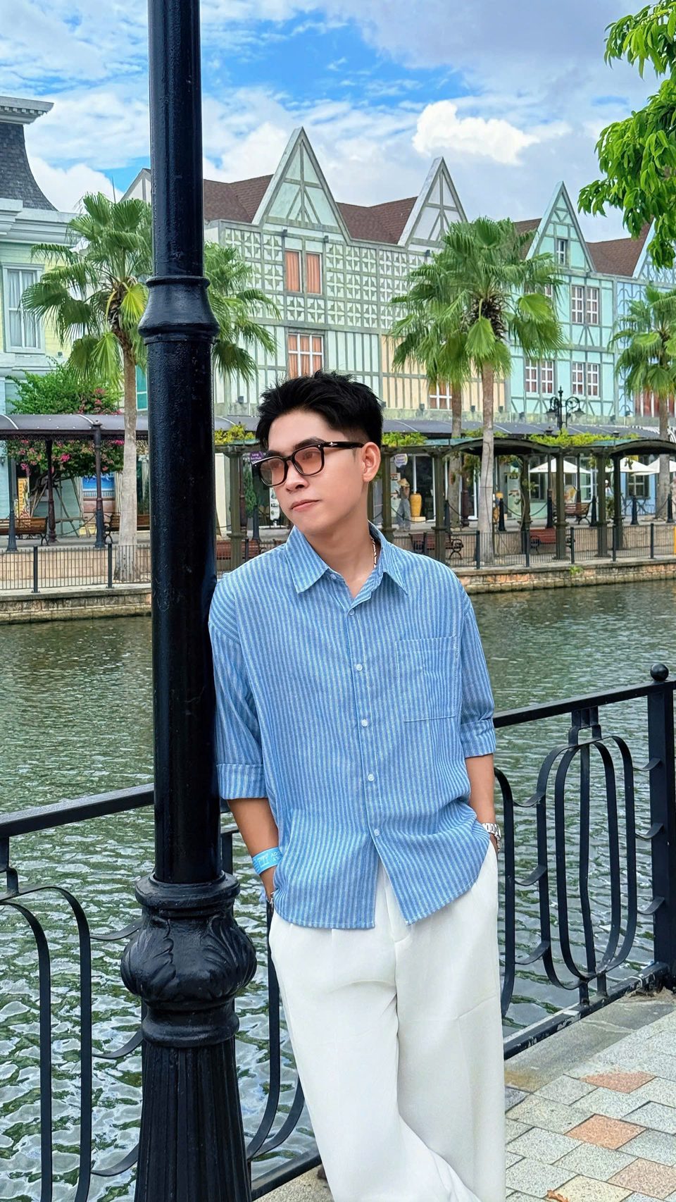 Ảnh chân dung Nguyễn Văn Tuấn